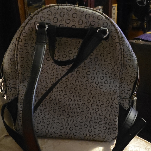 GUESS Monogram Backpack - Picture 4 of 11
